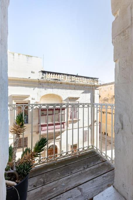 Our Nest Floriana Exterior foto